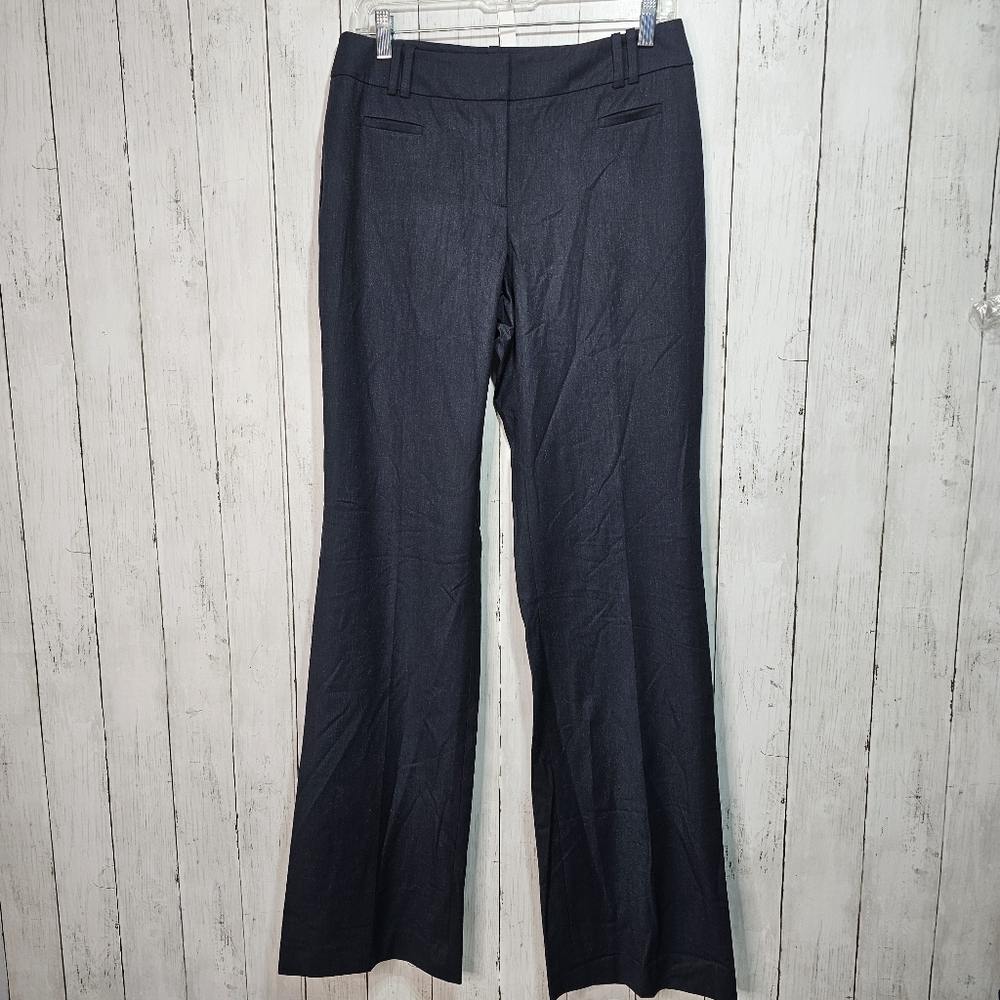 NWT LOFT Julie Pant Women's Navy Curvy Stretch Bootleg Pants Size 4 Tall.